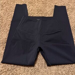Tavi 7/8 tight ebony leggings BNWOT